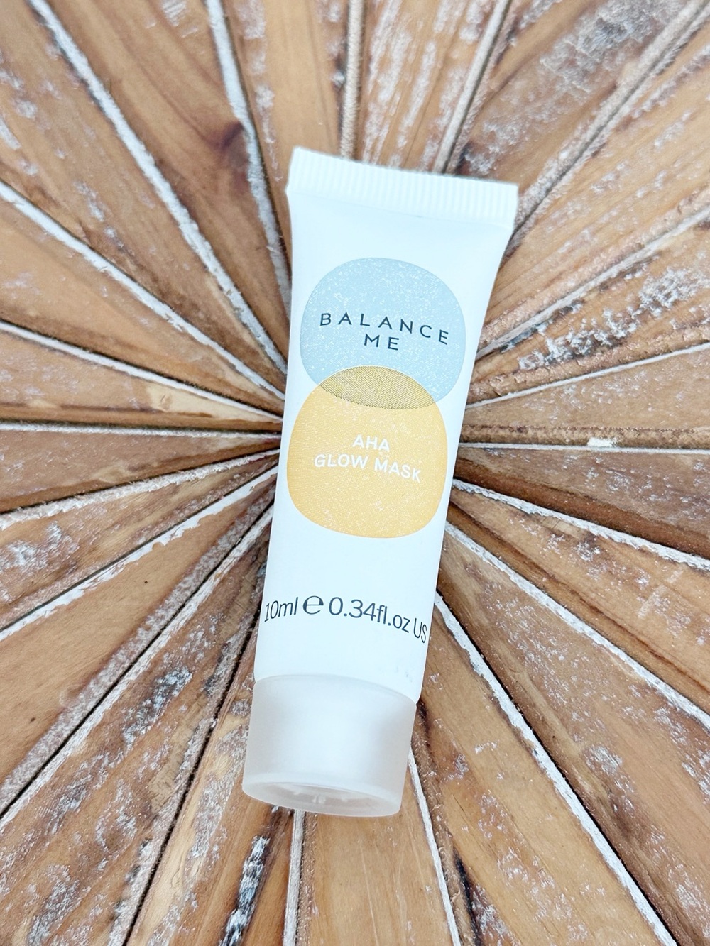 NWT Sample Size Balance Me AHA Glow Face Mask